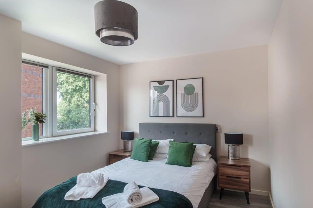 Amazing 1 Bed Apartment In Manchester - Sleeps 2 Buitenkant foto